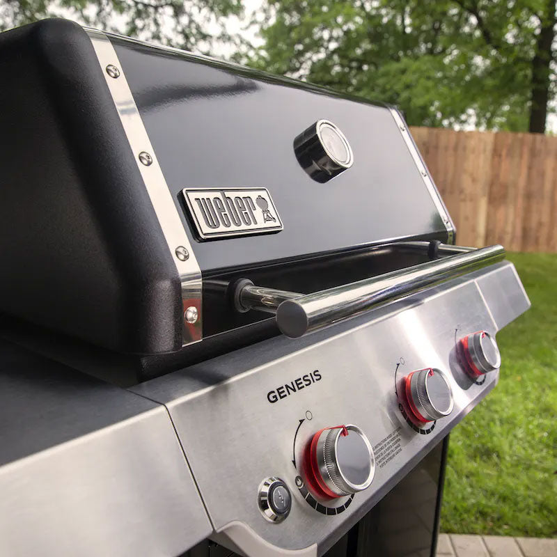 Weber Genesis E-315 3-Burner Propane Gas Grill – view 4