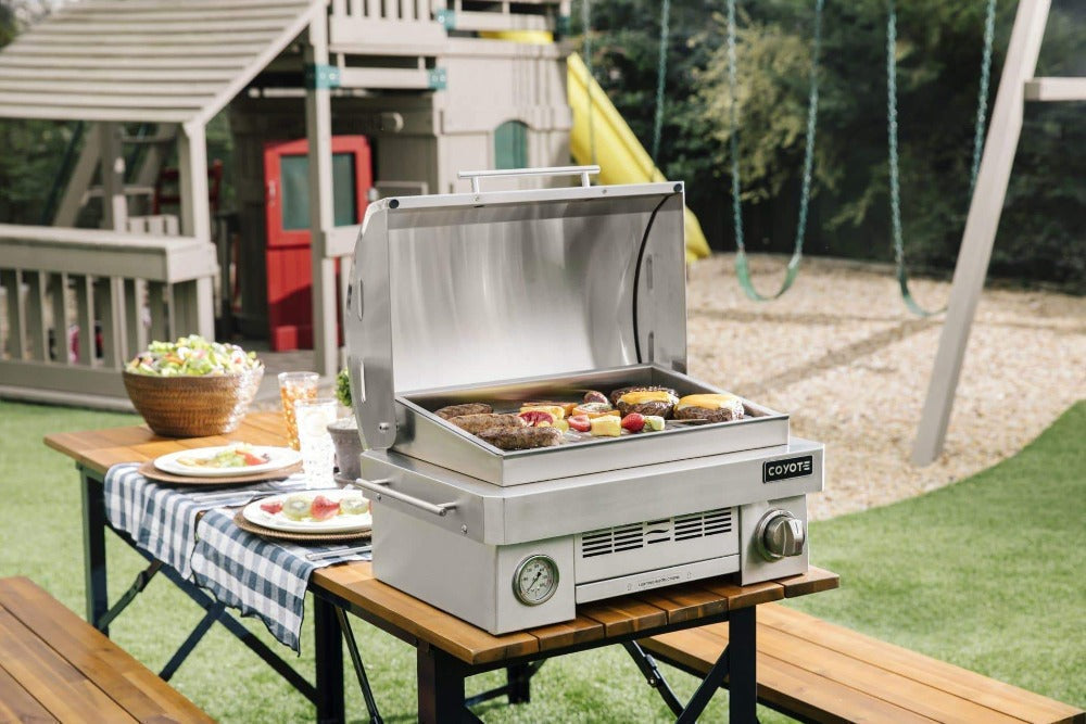 Coyote 25 in Portable Gas Grill – view 4