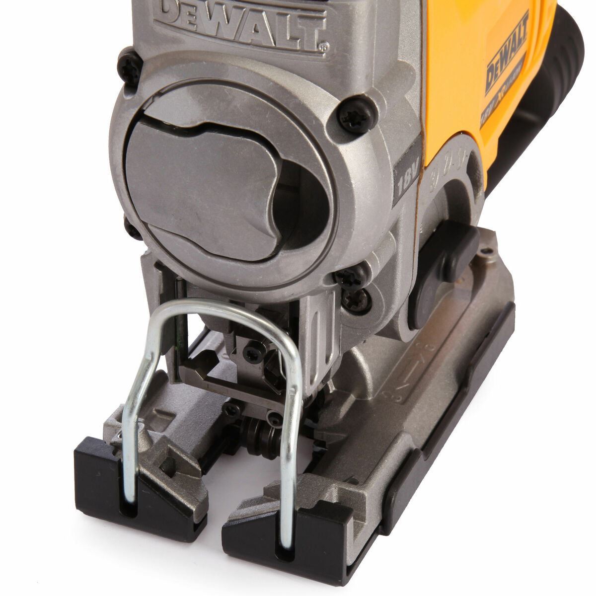 DEWALT 20V MAX XR 10 Tool Combo Kit with 3 x 5.0Ah Batteries, Charger & ToughSystem Box (DCKT4T10P4) – view 6